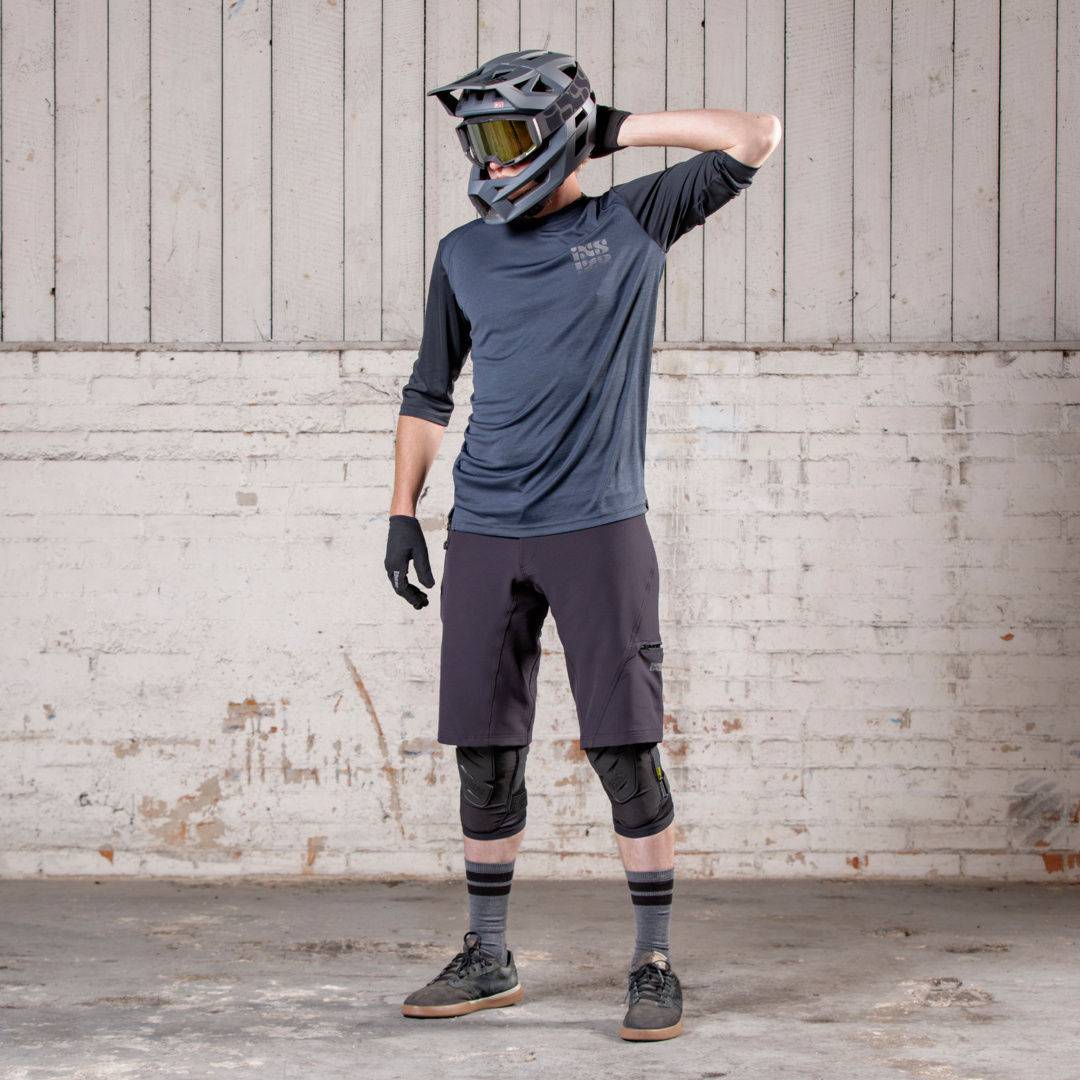 iXSiXS-Carve EVO Shorts schwarz