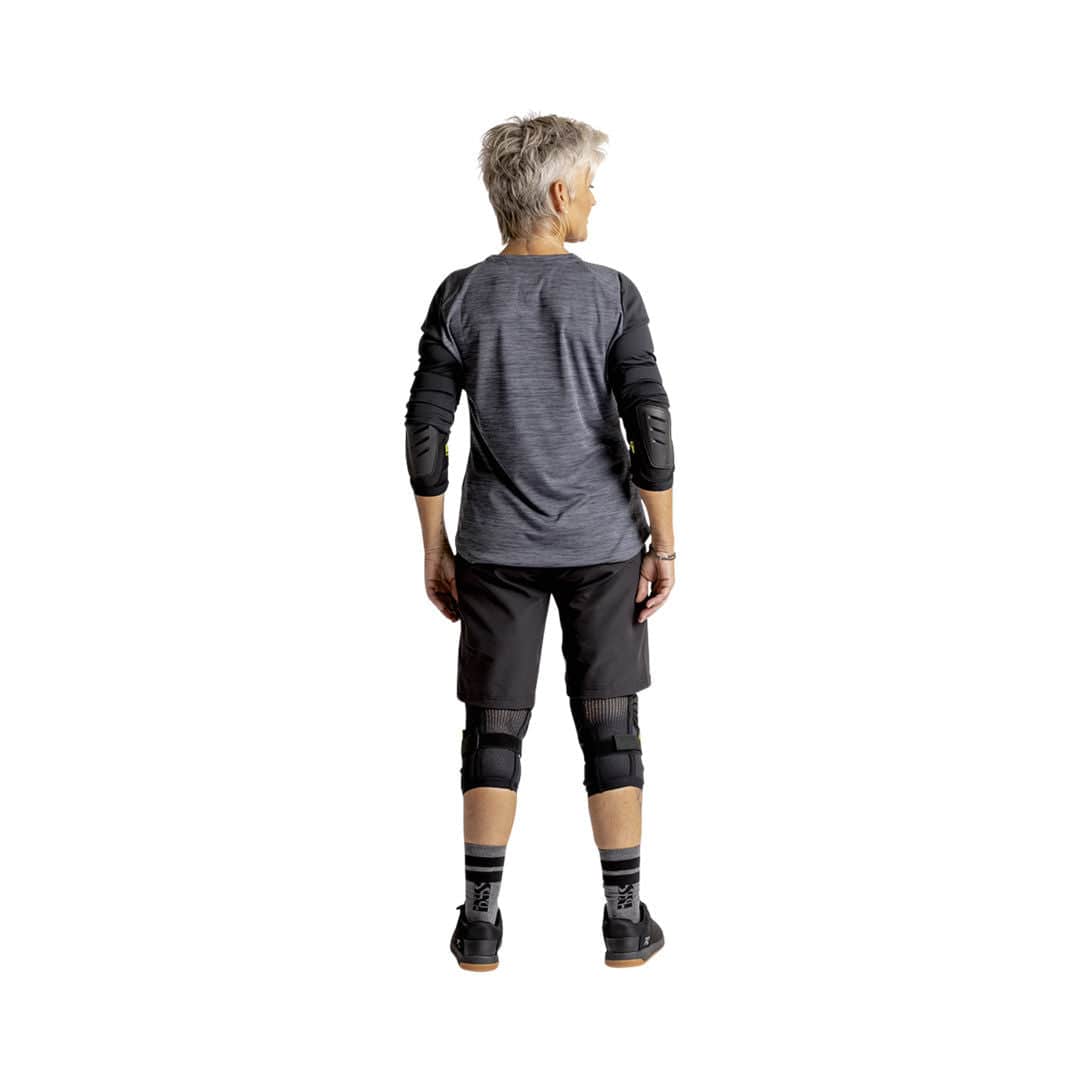 iXSiXS-Women' s Carve Hip-Hugger Shorts schwarz