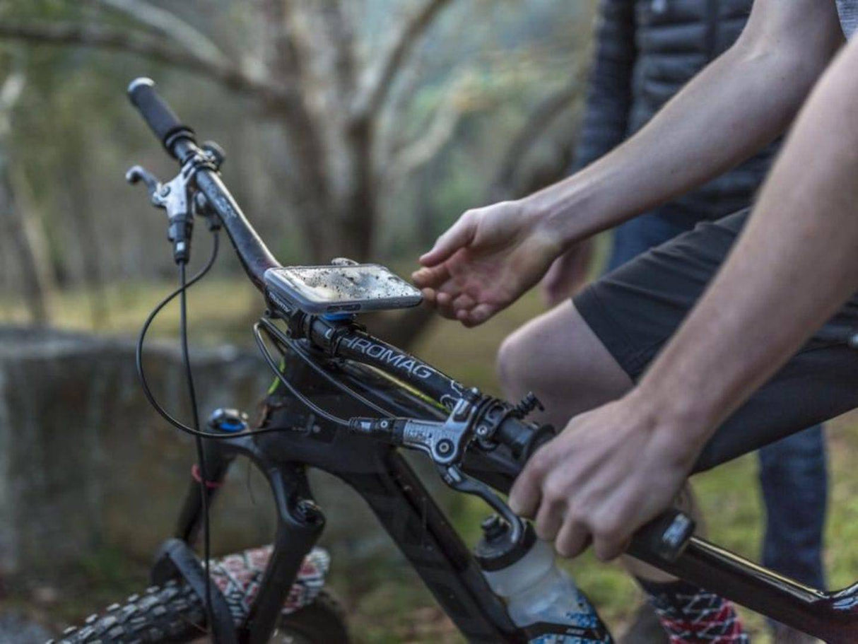 Quad LockQuad Lock-MAG Poncho - iPhone 13 Pro