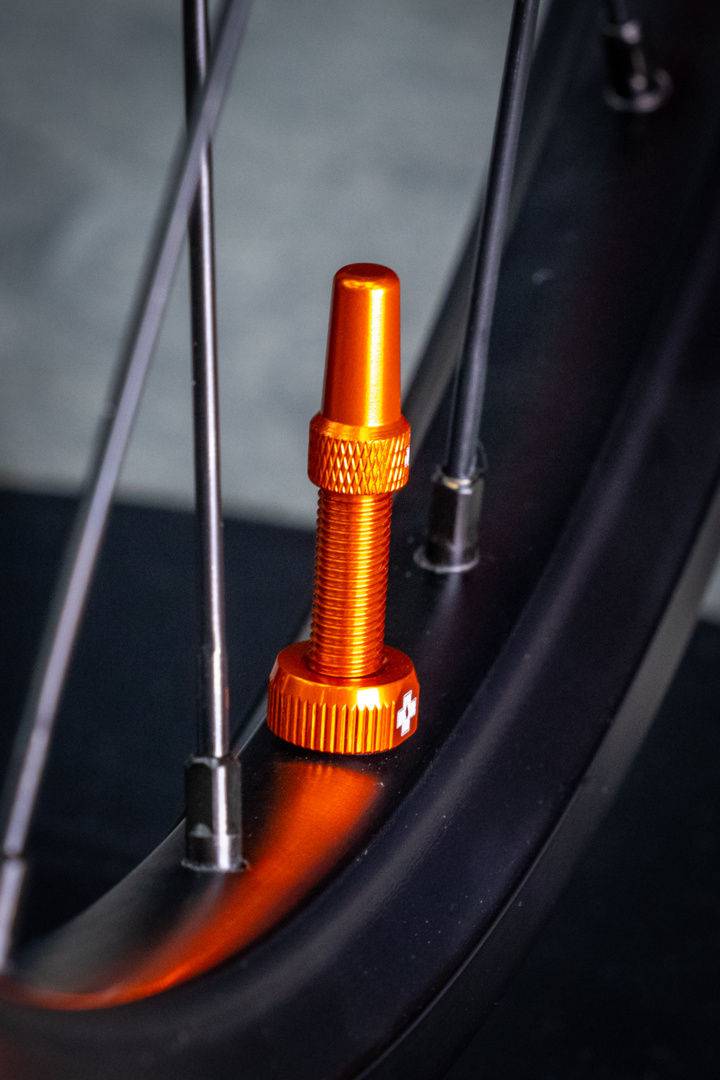 Muc-OffMuc-Off-V2 Tubeless Valve Kit 44mm/orange