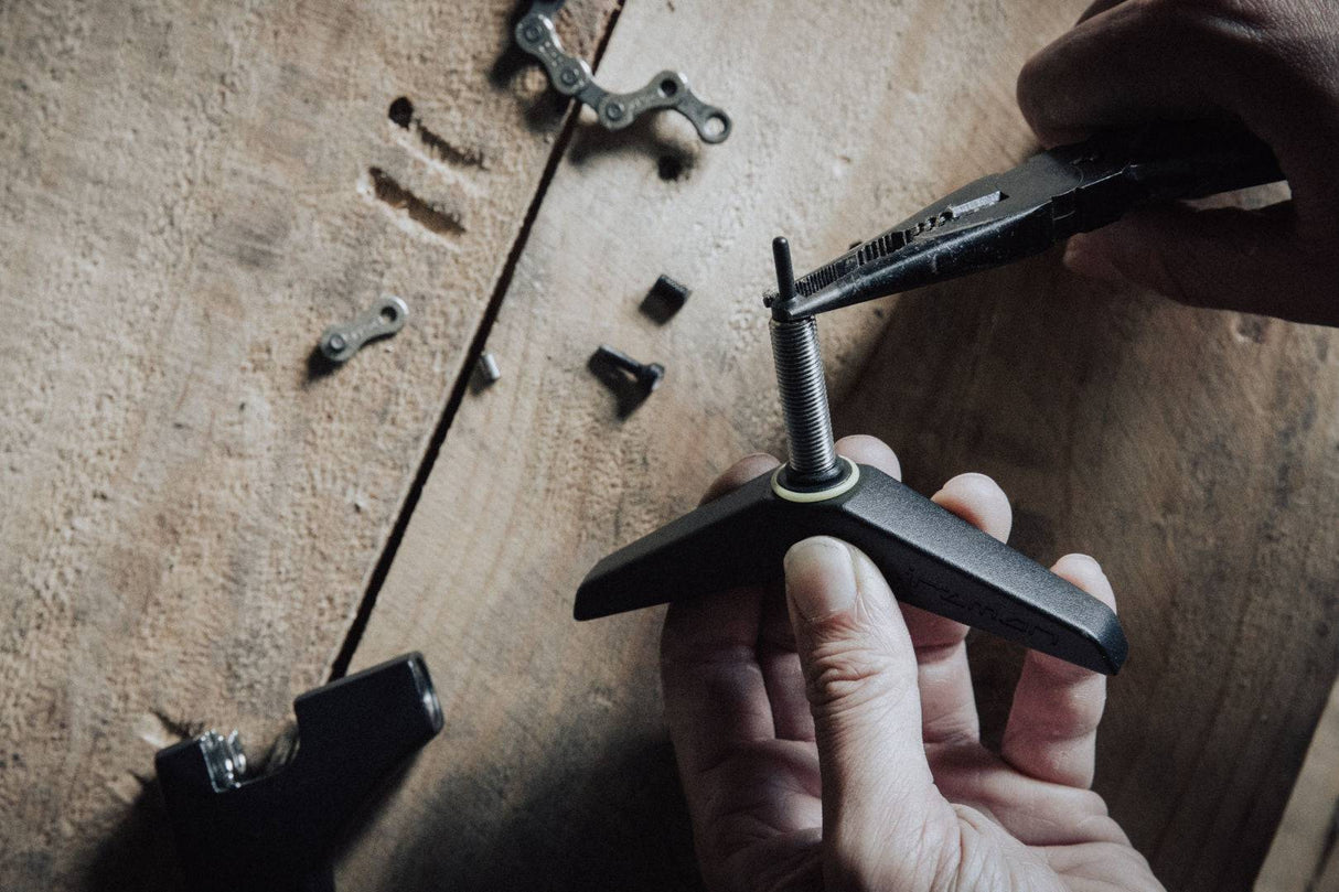 BirzmanBirzman-Kettennieter Damselfly Universal schwarz