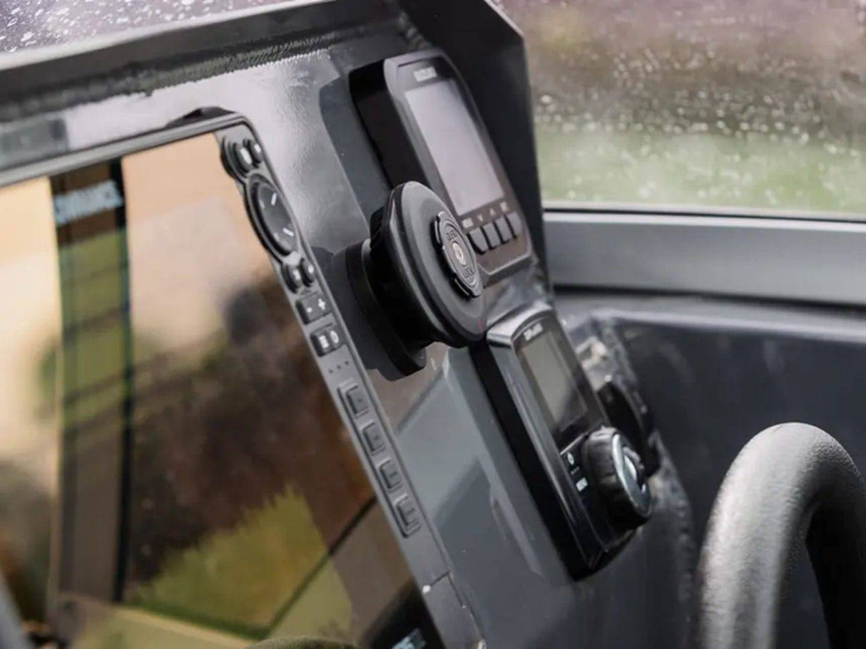 Quad LockQuad Lock-Concealed Through Cable Small Base