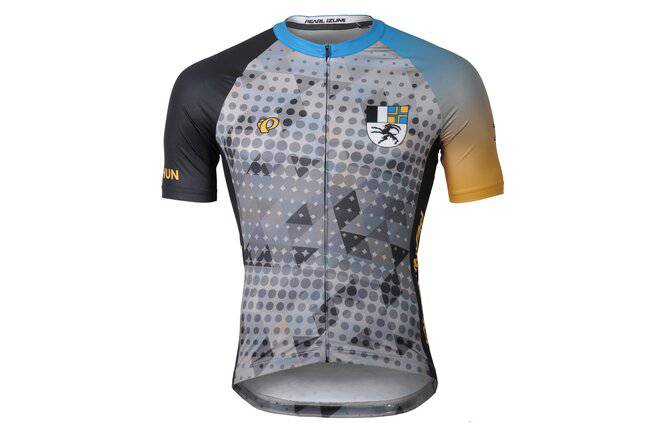 PEARL iZUMiPEARL iZUMi ELITE Interval LTD Jersey Graubünden Edition