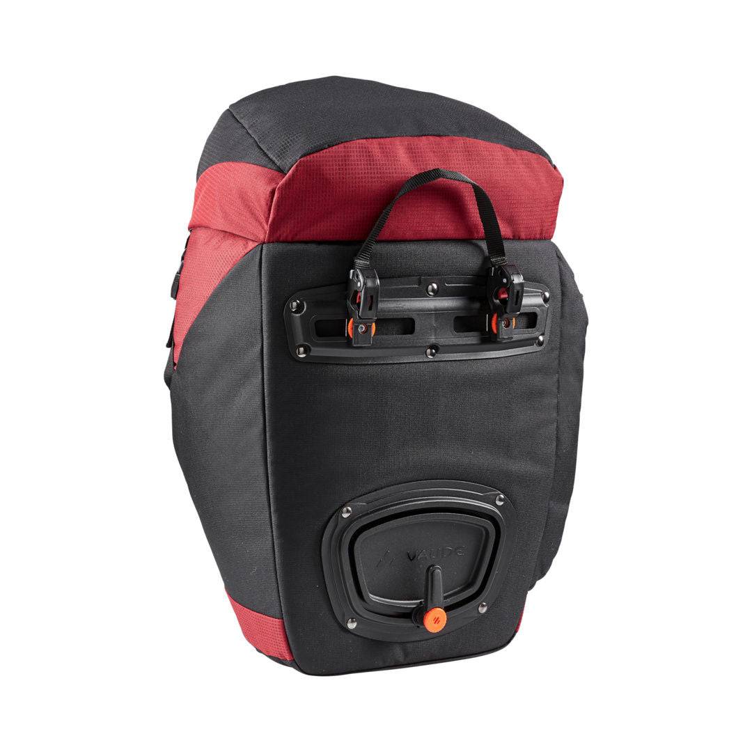 VAUDE VAUDE-OnTour Back black/carmine