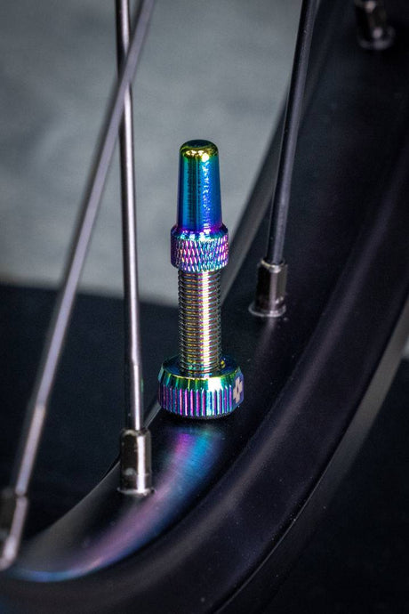 Muc-OffMuc-Off-V2 Tubeless Valve Kit 60mm/iridescent