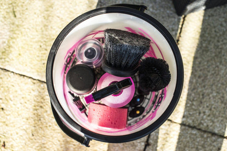 Muc-OffMuc-Off-Bucket Kit